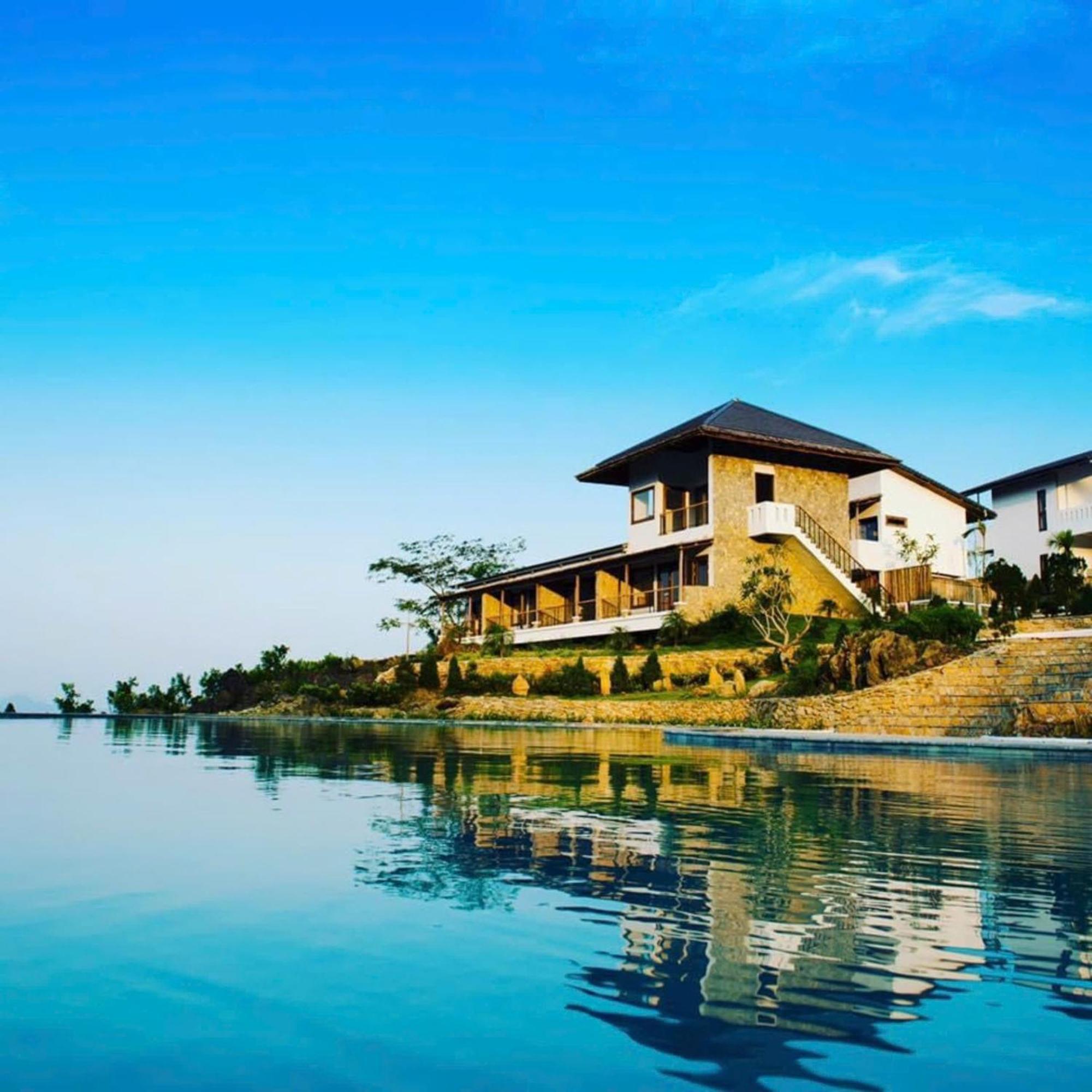 Bakhan Village Resort Май Чау Екстериор снимка